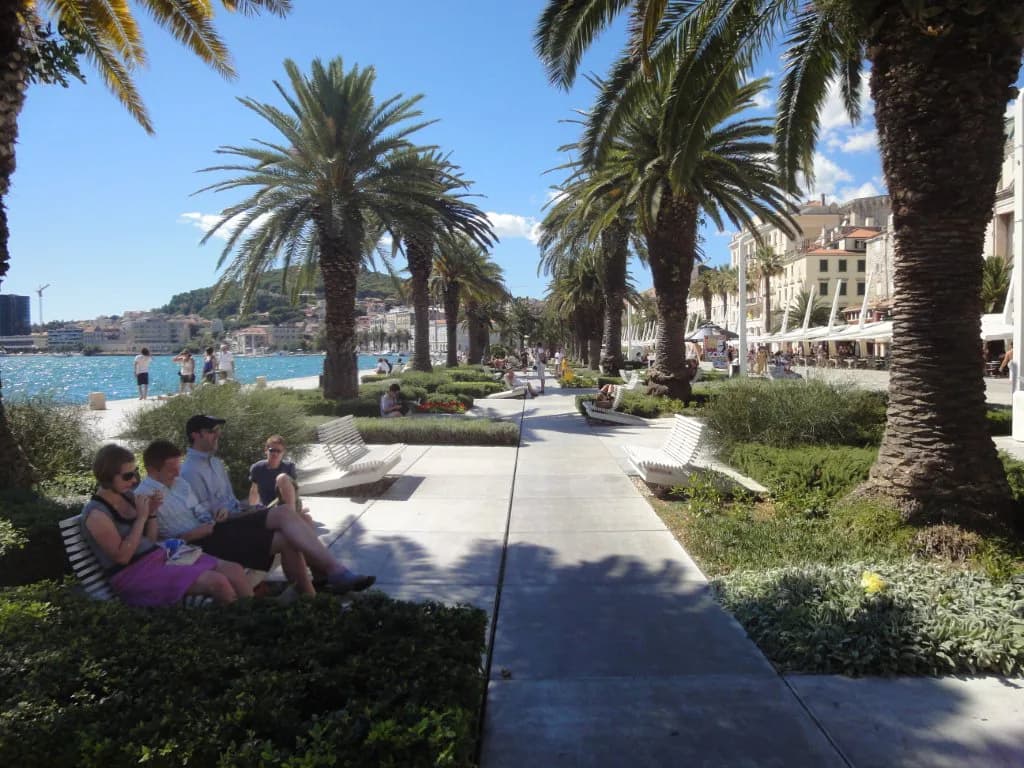 Beach Restaurants in Split: Where to Eat by the Sea