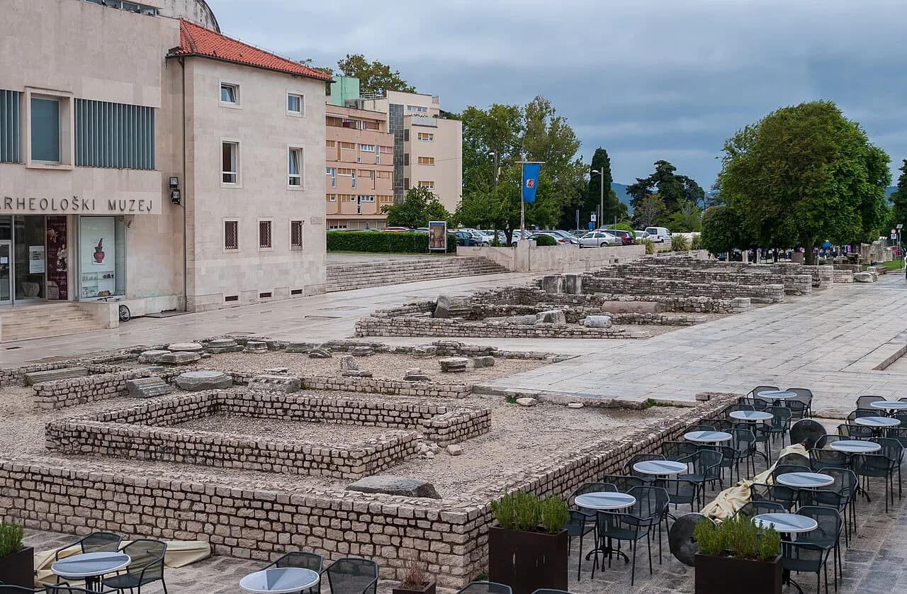 Best Burgers in Zadar: Where to Eat, and What to Order