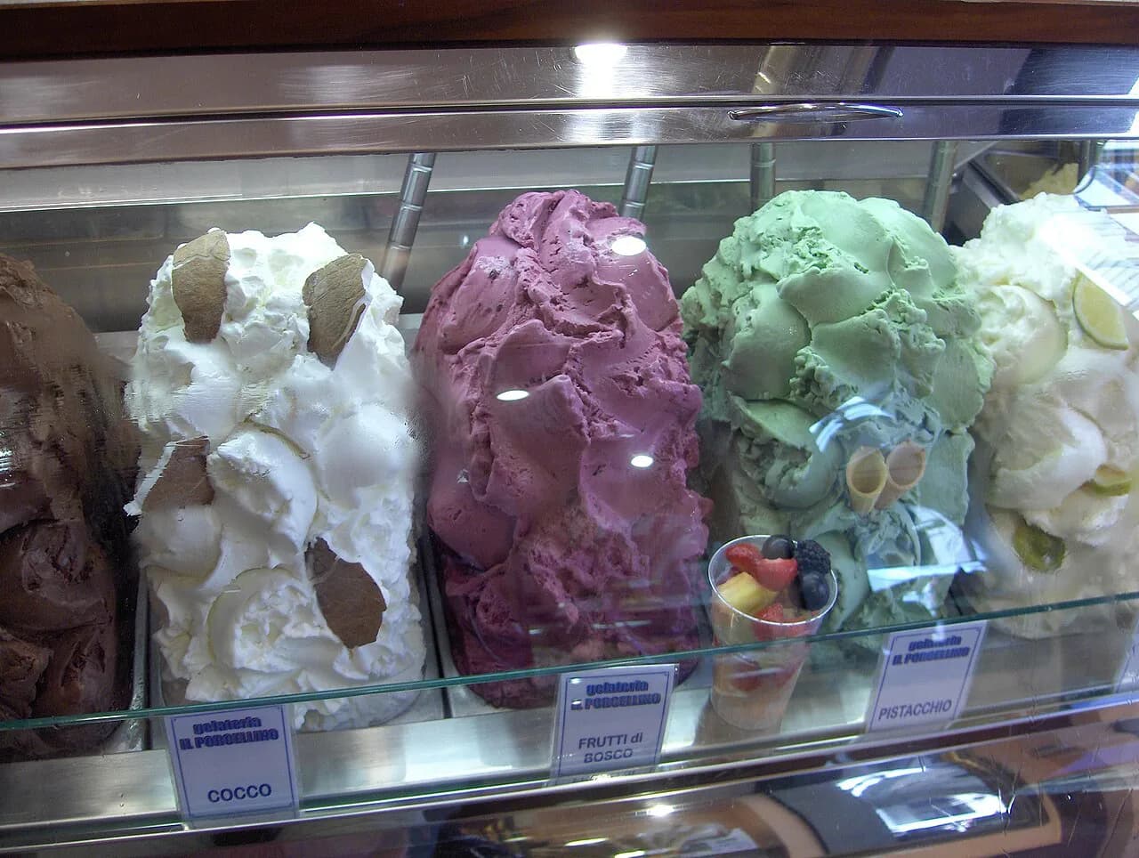 Best Ice Cream in Hvar: Where to Go and What to Order