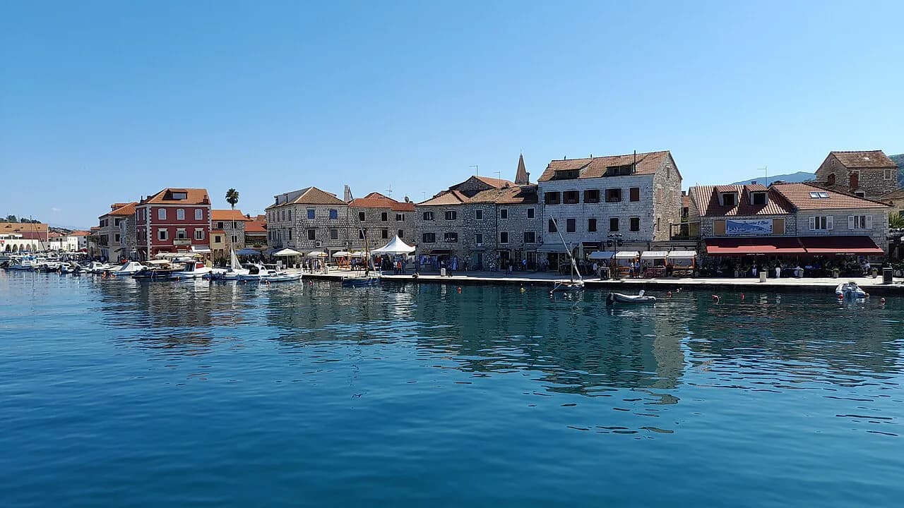 Best Lunch in Hvar: Where to Eat in Hvar Town