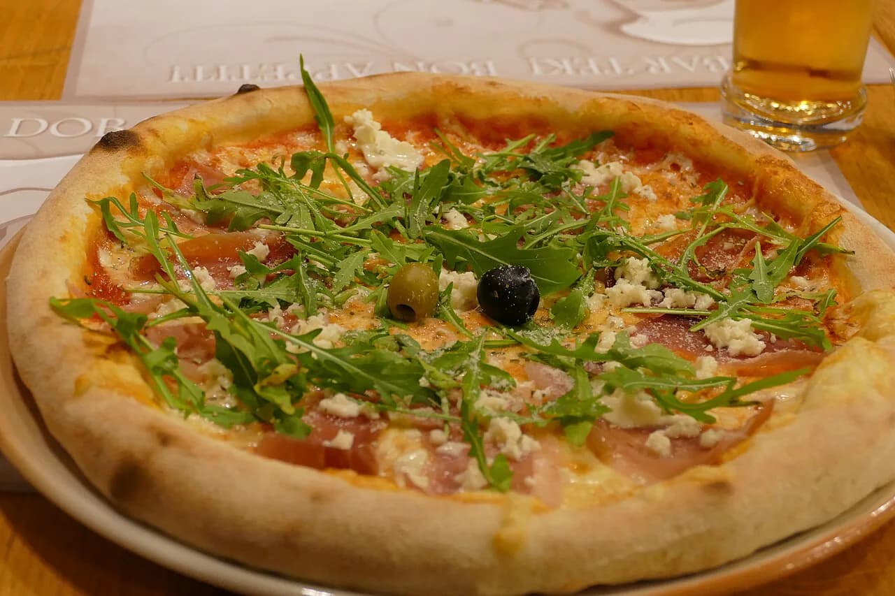 Best Pizza in Dubrovnik: Old Town and Lapad Picks