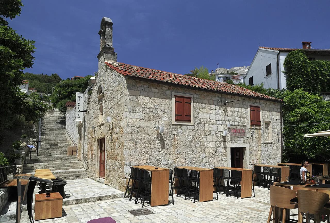 Best Pizza in Hvar: Pizzerias in and Around Hvar Town
