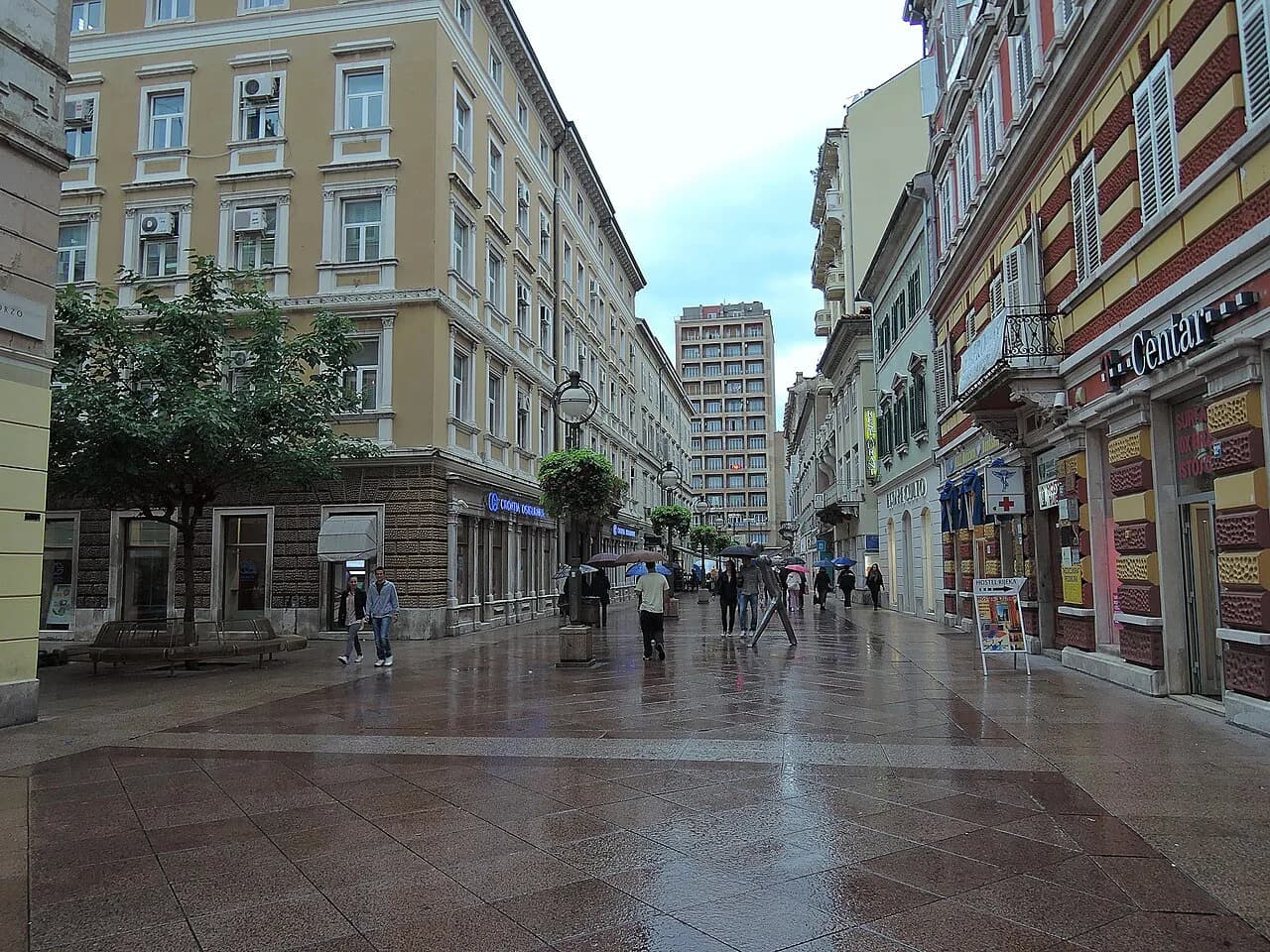 Ćevapi in Rijeka: Where to Eat Them and What to Order