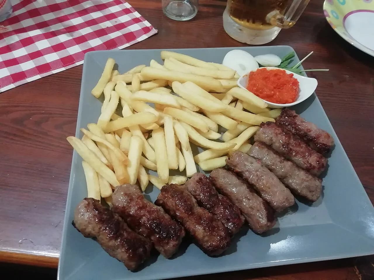 Ćevapi in Zadar: Where to Eat Them and How They're Served