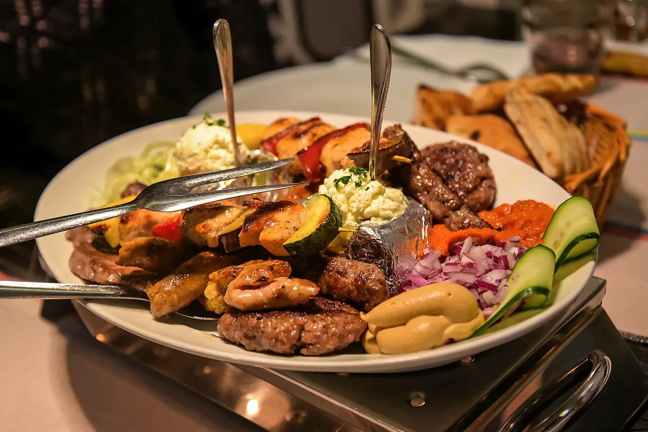 Cheap Eats in Dubrovnik: Budget Bites and Where to Find Them