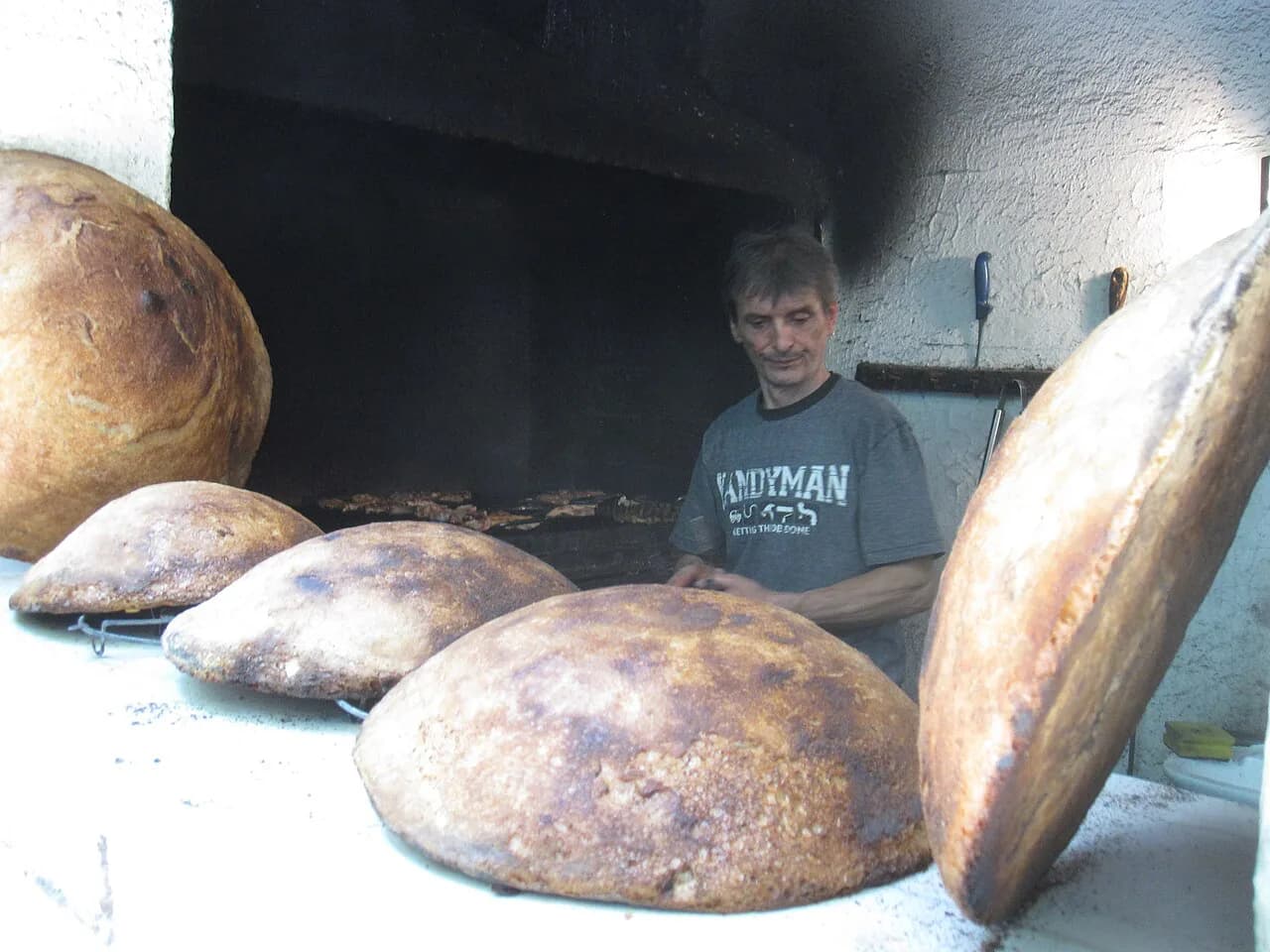 Croatian Bread: What to Buy at a Pekara, from Lepinje to Polubijeli
