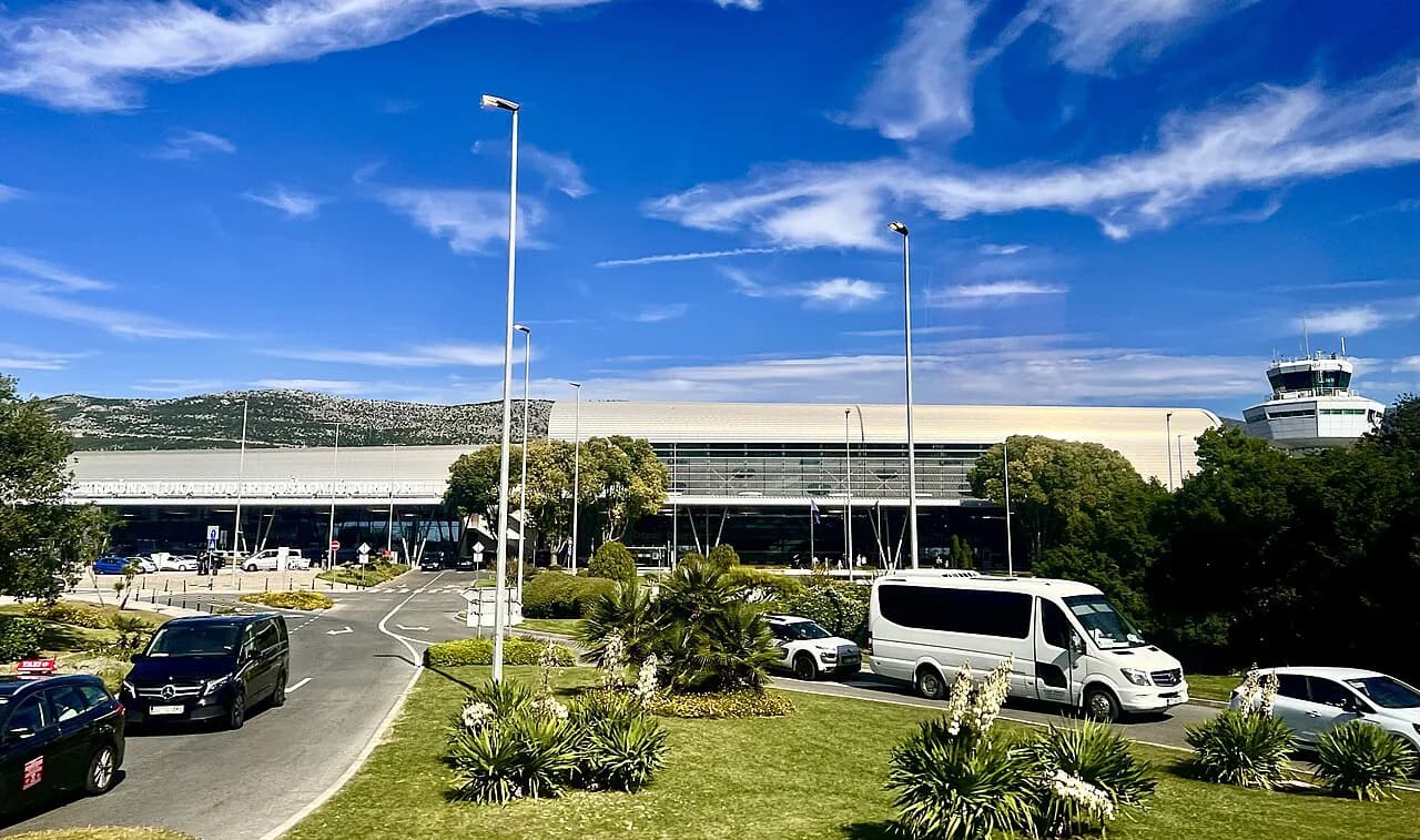 Eating at Dubrovnik Airport: What Food Is There