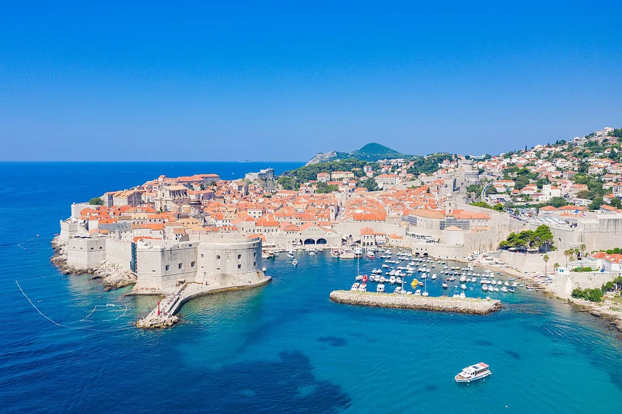 Family-Friendly Restaurants in Dubrovnik: Where to Eat With Kids