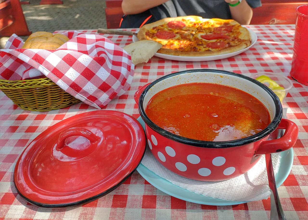 Fiš Paprikaš: Croatia's Slavonian Fish Paprikash Explained