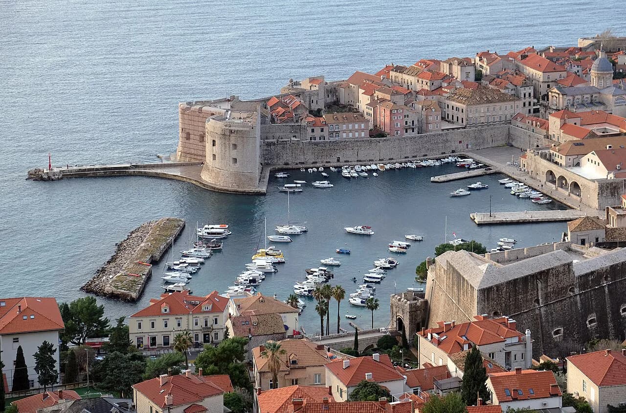 Oysters in Dubrovnik: Ston Oyster Beds and Where to Eat Them