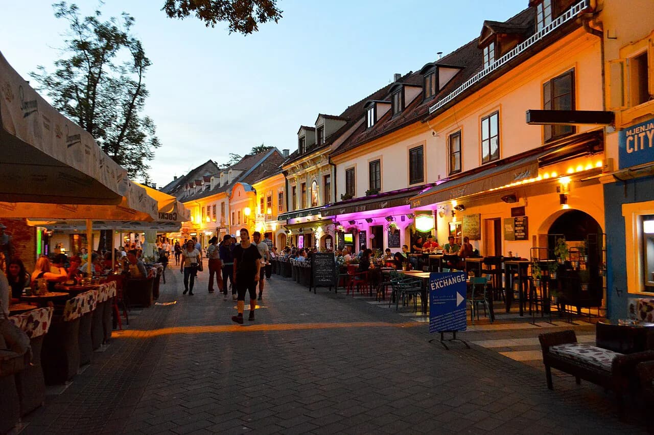 Rooftop Restaurants and Bars in Zagreb: What to Expect