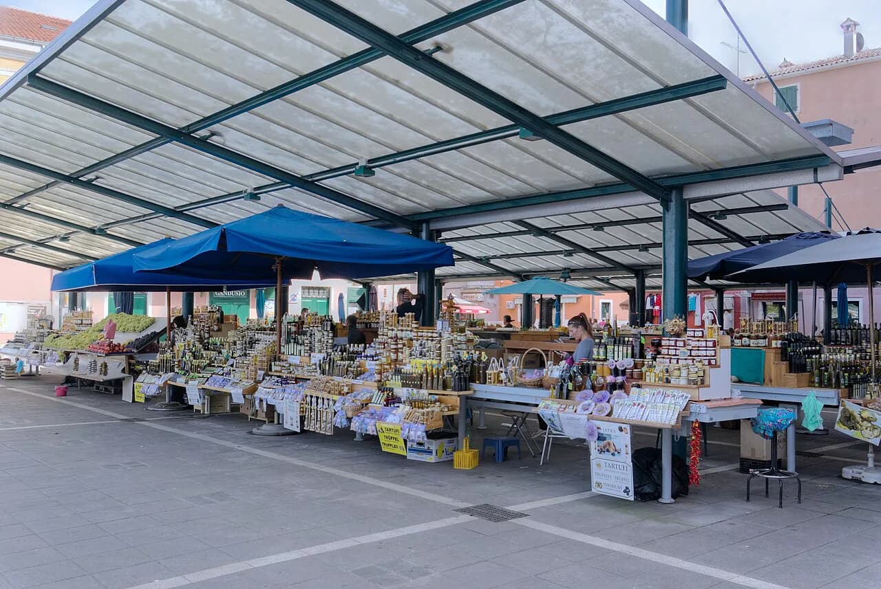 Rovinj Fish Market: What to Buy at the Town Ribarnica