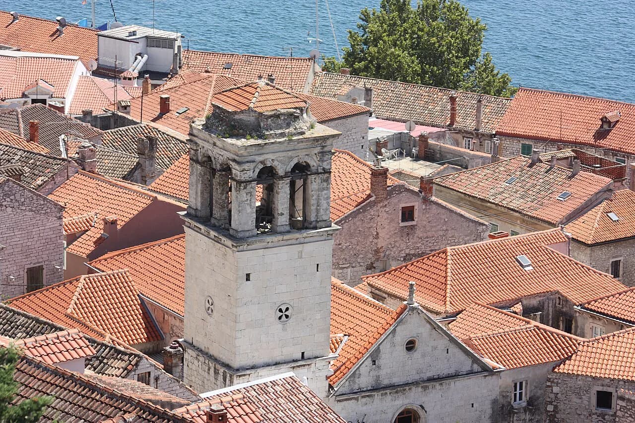 Šibenik Market: What to Buy at the Gradska Tržnica