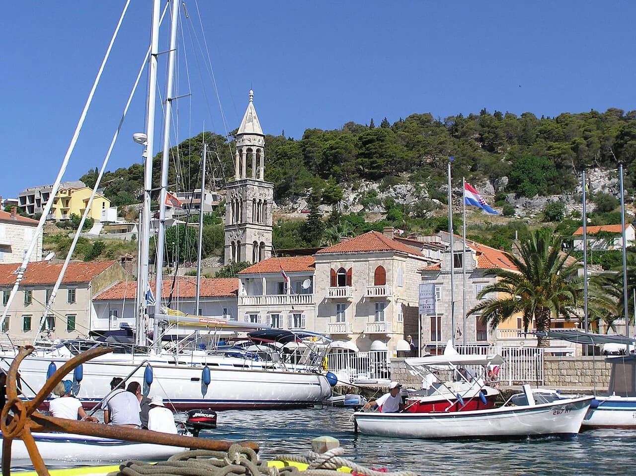 Supermarkets in Hvar: Where to Shop for Self-Catering