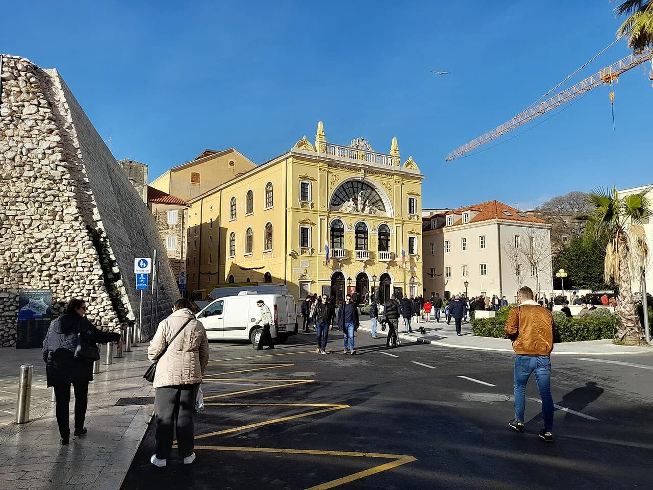 Supermarkets in Split: Chains, Malls and Green Markets