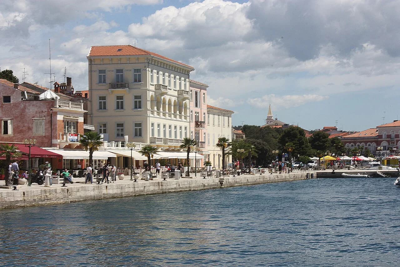 Vegan Poreč: Where to Eat Plant-Based in Poreč