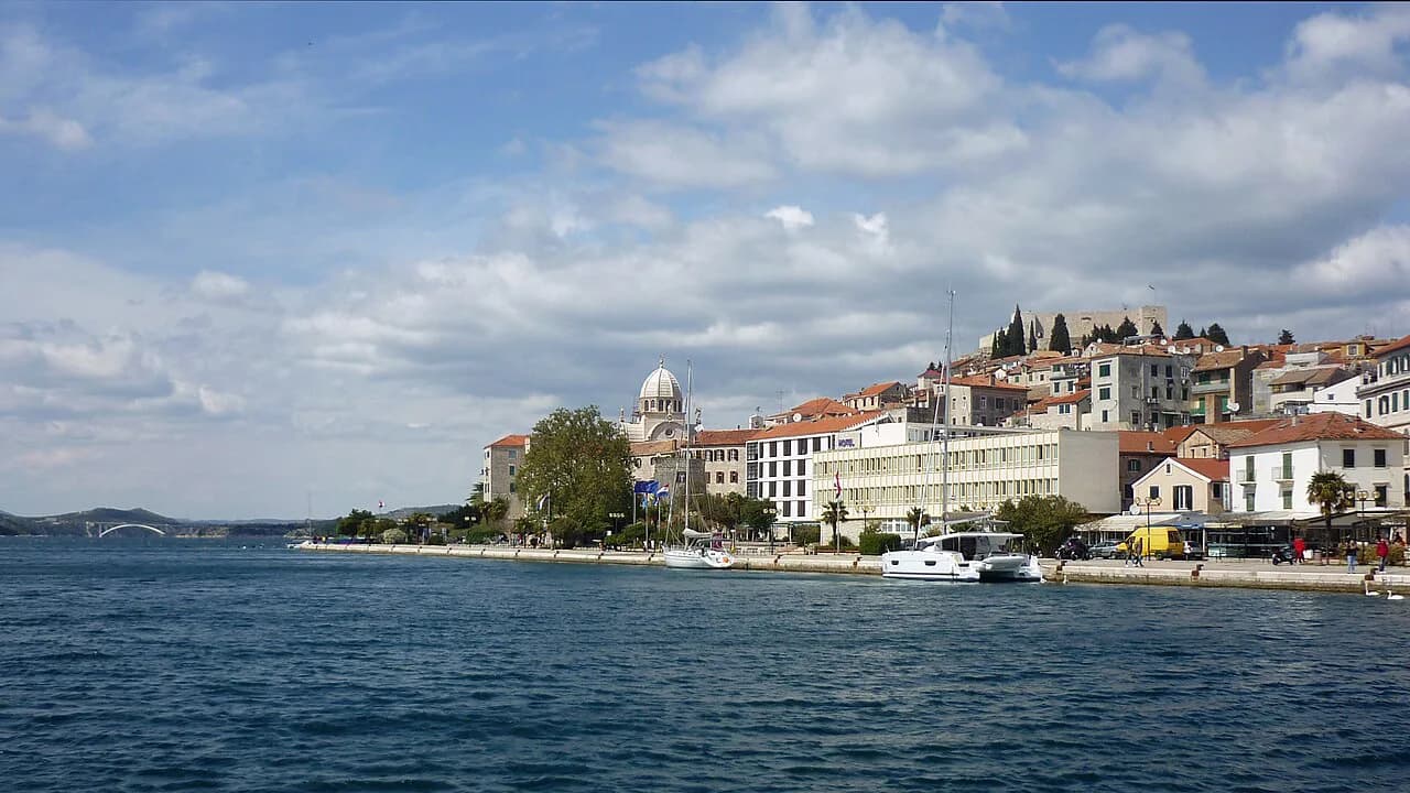 Restaurants in Šibenik Old Town: Where to Eat in the Stari Grad