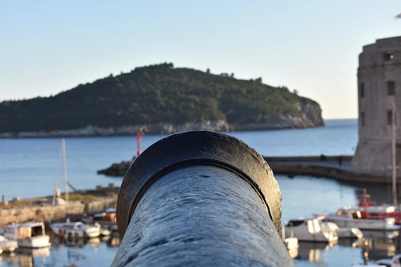Restaurants with a View in Dubrovnik: Where to Eat for the View