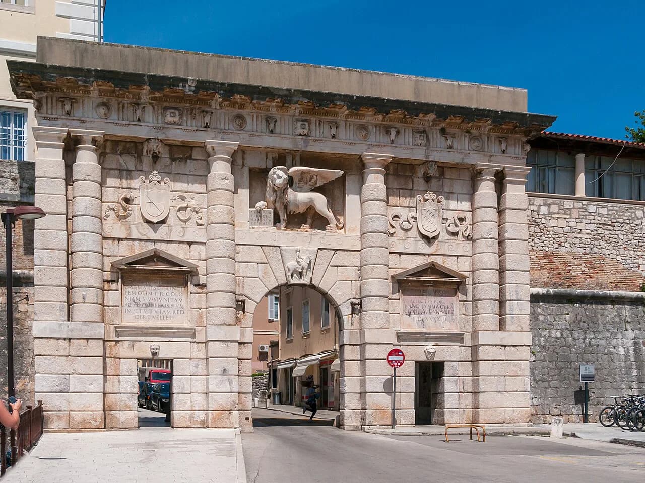 Vegan Restaurants in Zadar: Where to Eat Plant-Based
