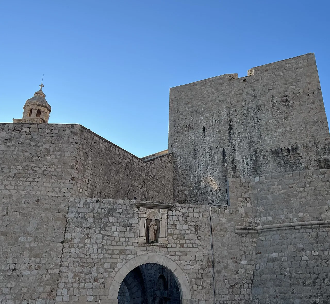 The Ploče Gate in Dubrovnik's city walls.