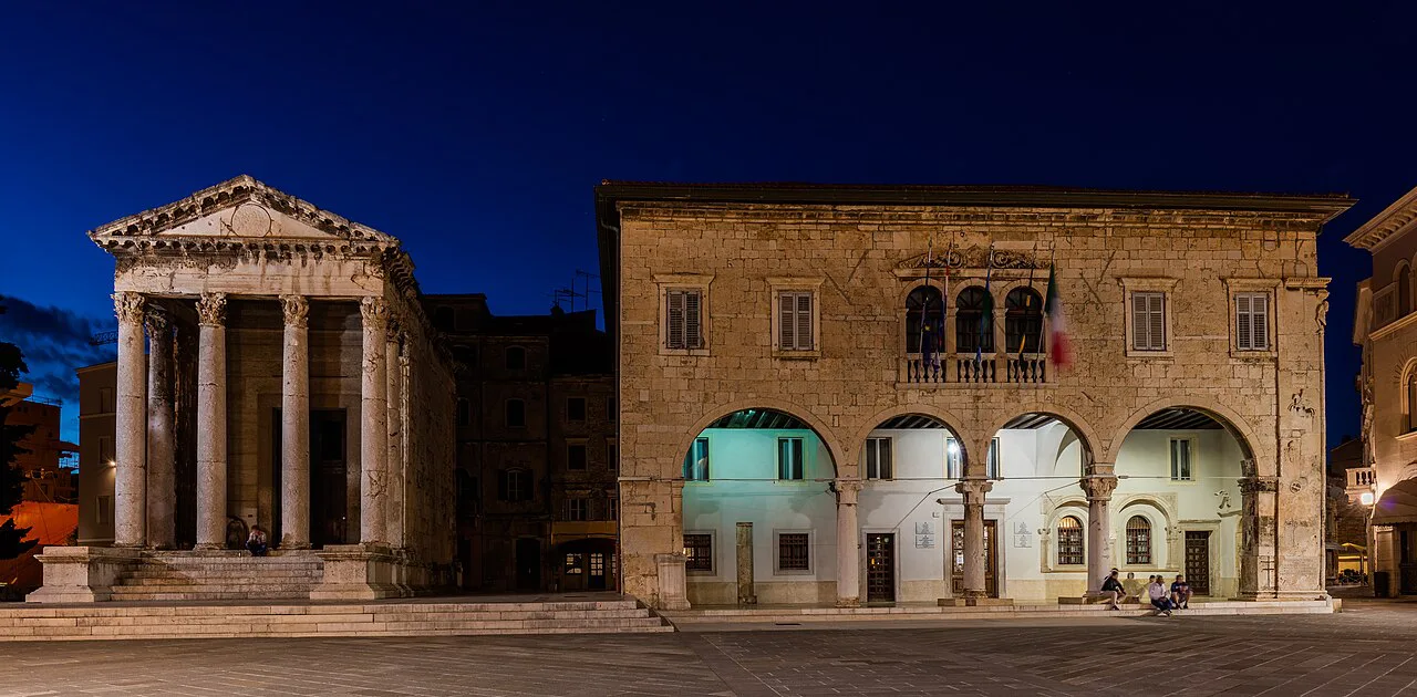 The Temple of Augustus and the town hall on the Forum, Pula.