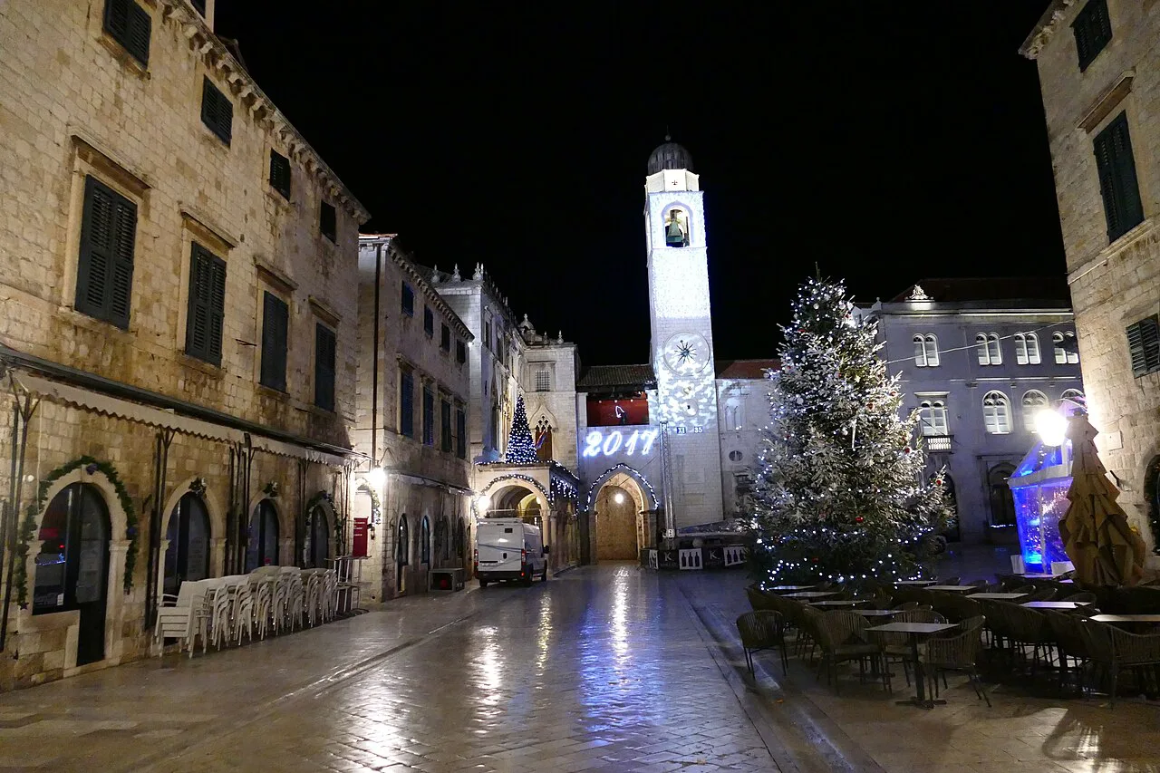 Stradun at night, Dubrovnik.