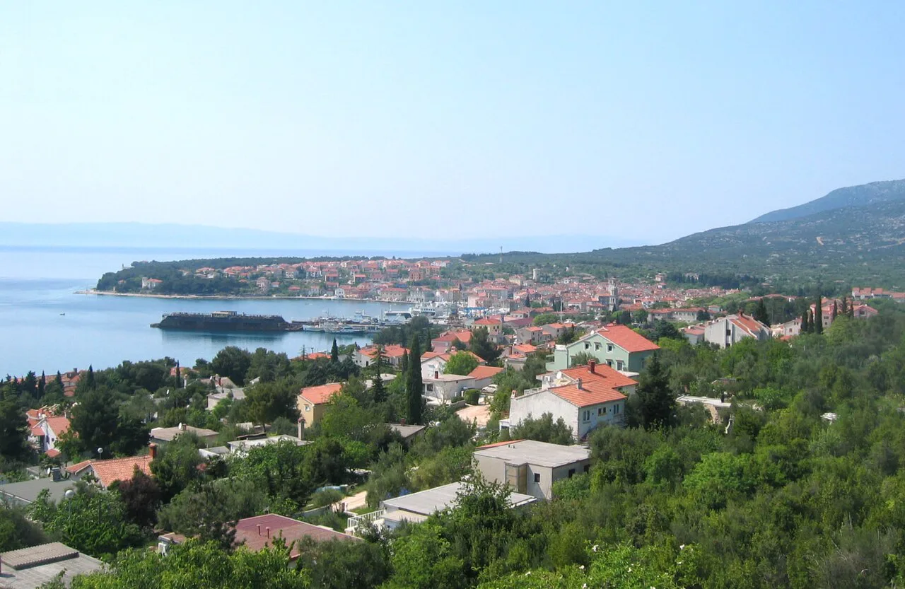 Cres town seen from the hillside.