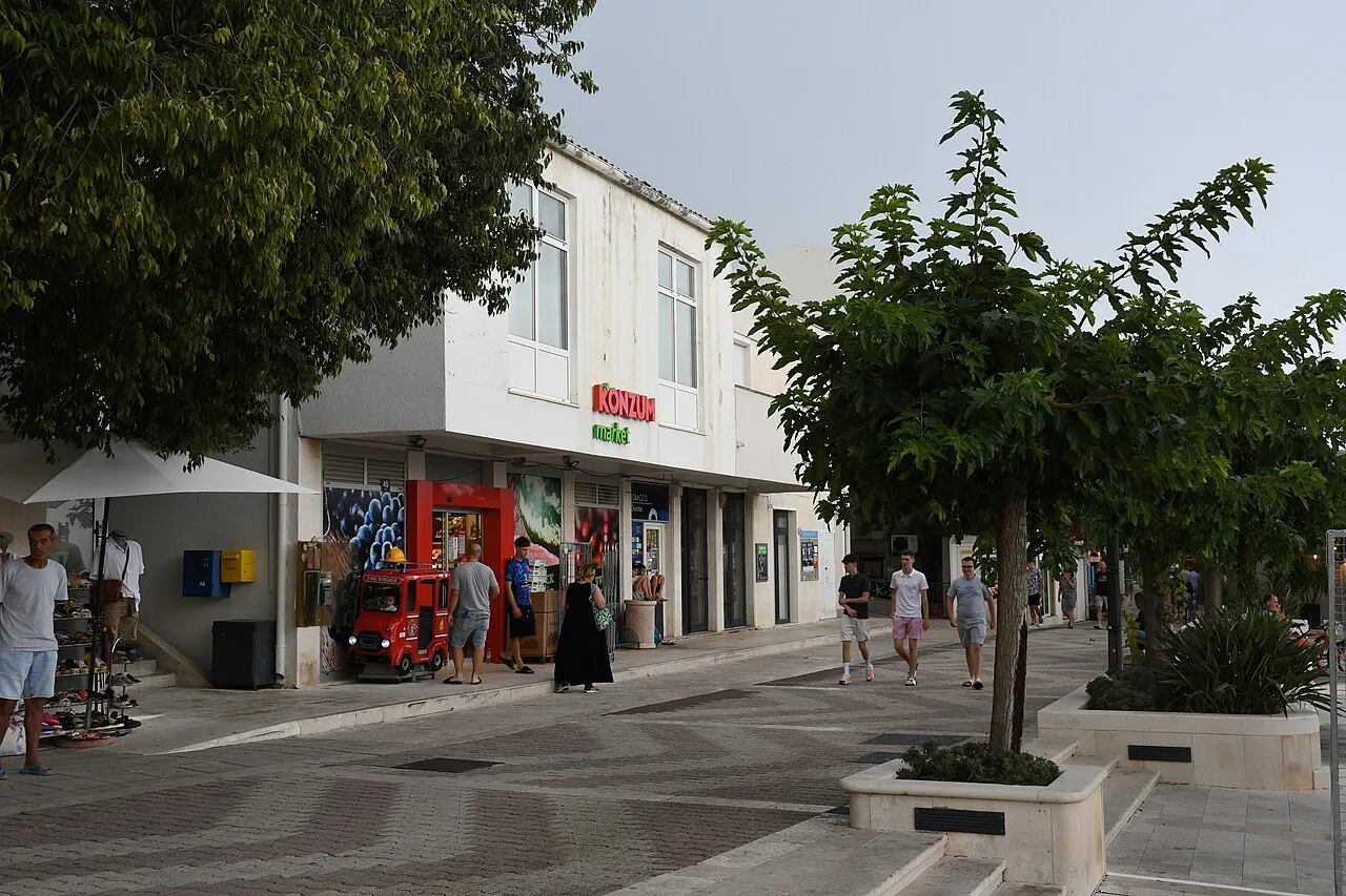 A Konzum supermarket in the centre of Tučepi.