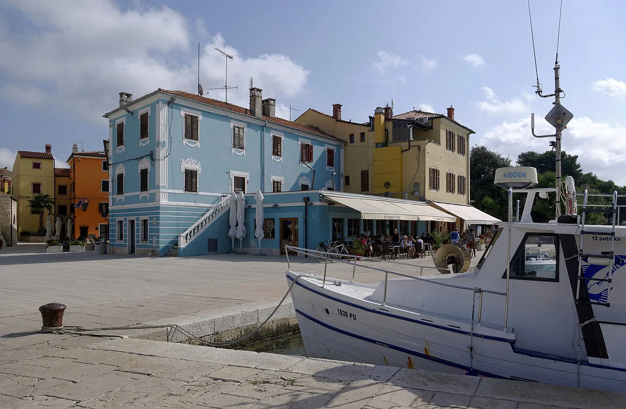 Harbourside buildings in Fažana.