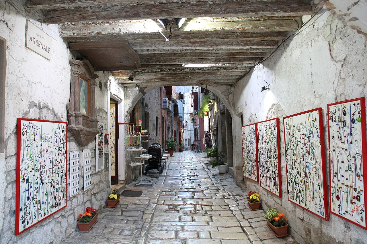 A typical lane in Rovinj's old town.