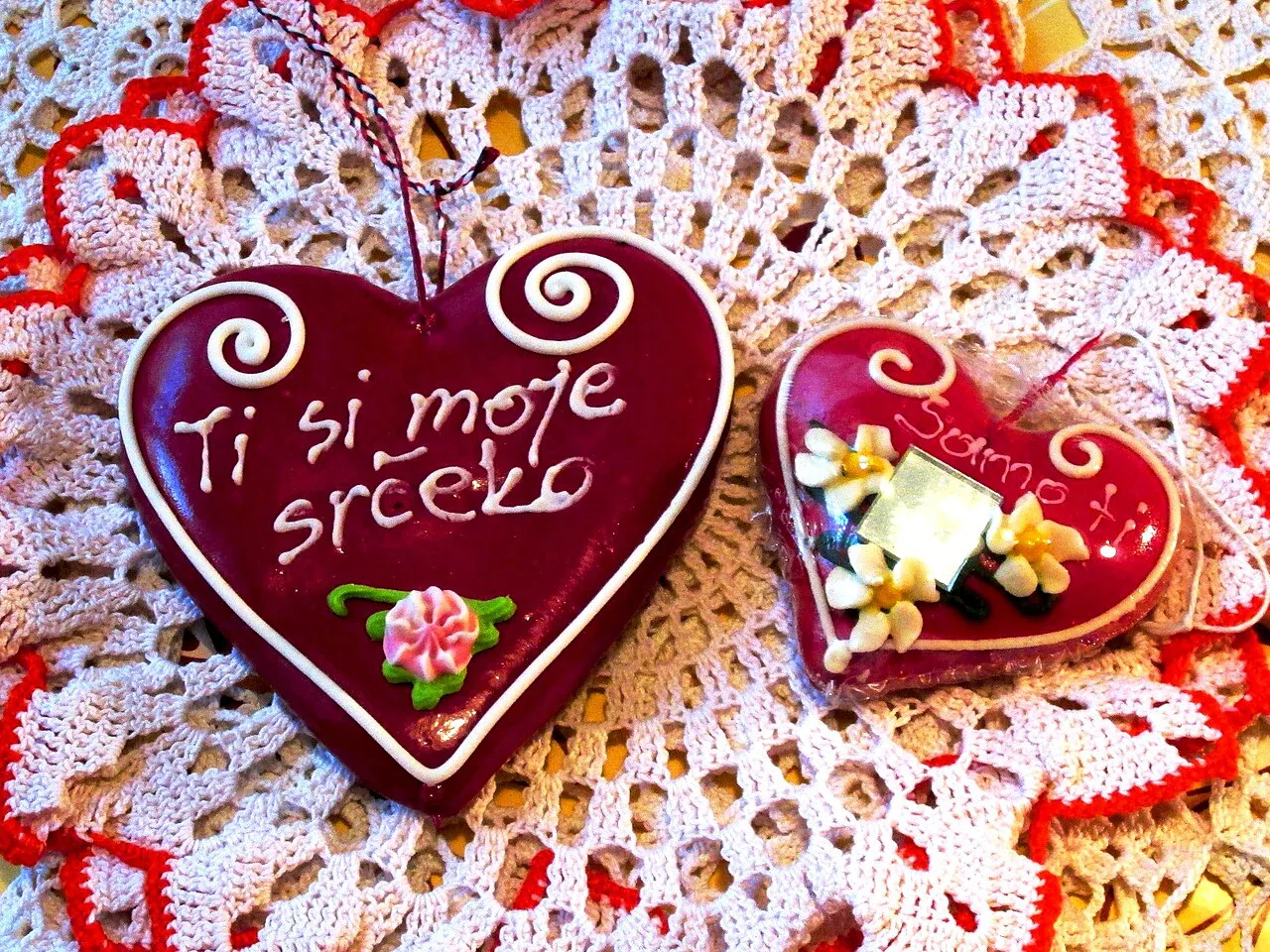 Licitar gingerbread hearts.