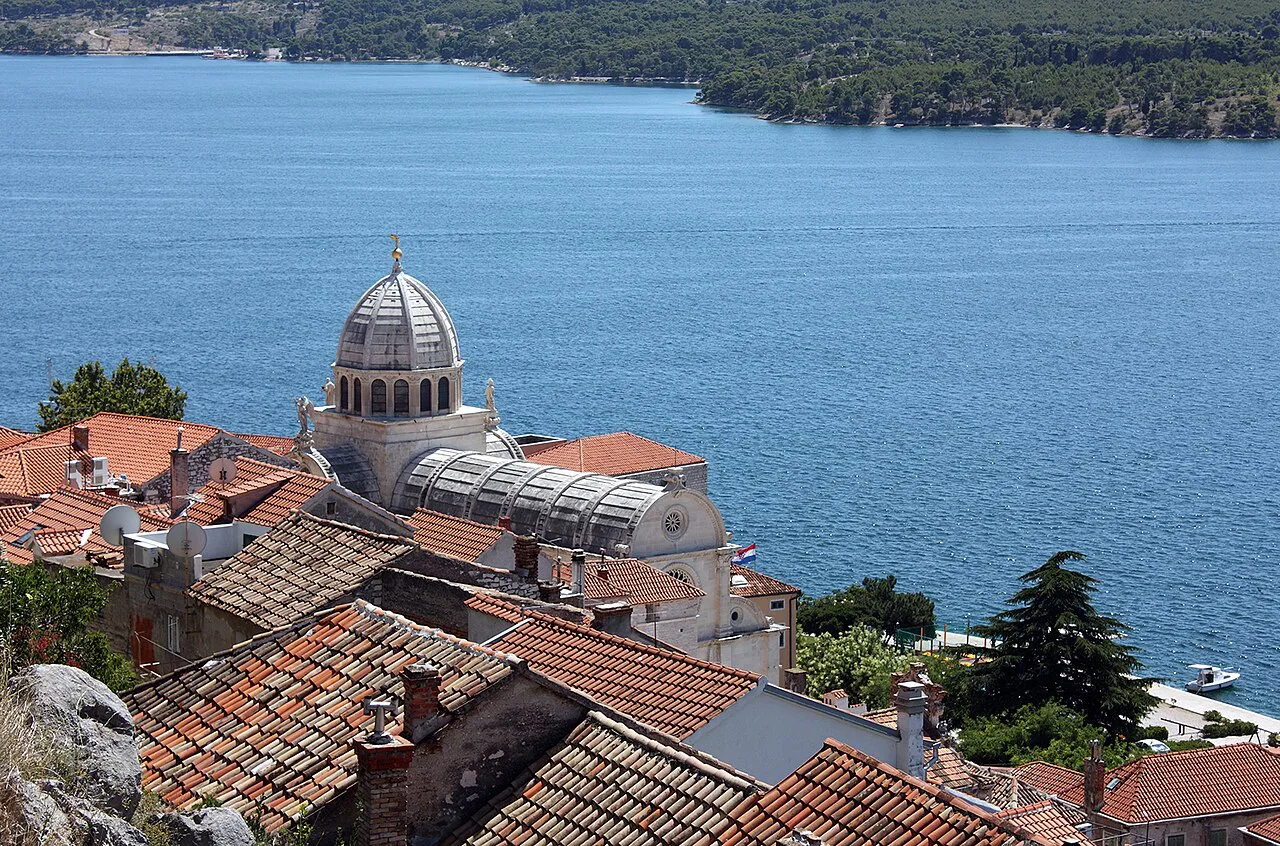 St James's Cathedral and the old town of Šibenik.