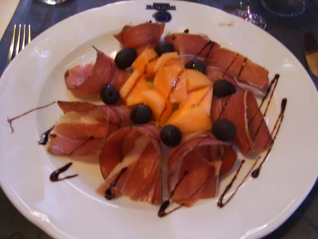 Dalmatian pršut with melon at Restoran Dolium, Cavtat.