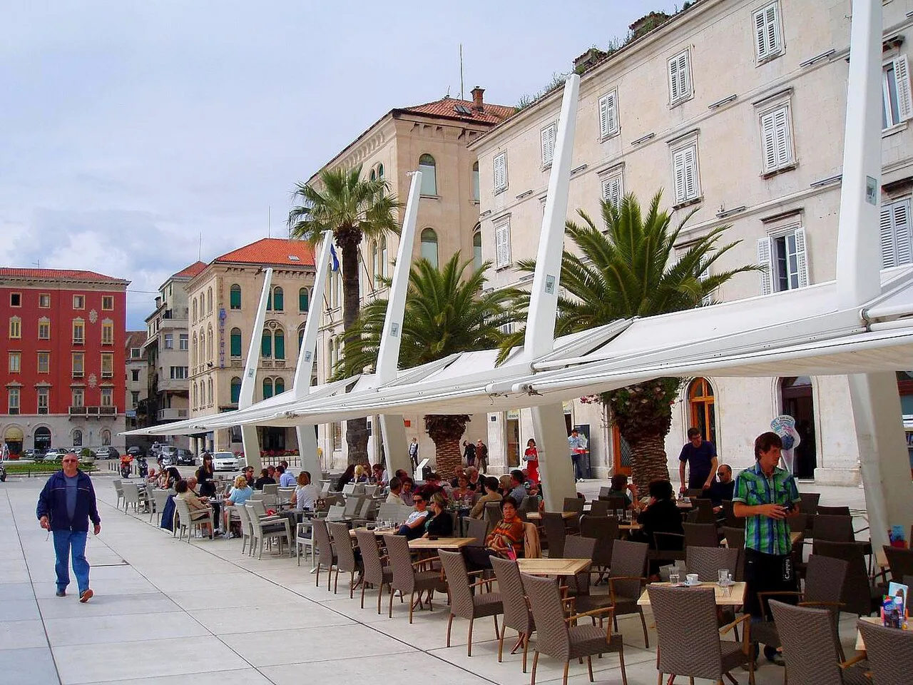 Outdoor dining on the Riva, Split.