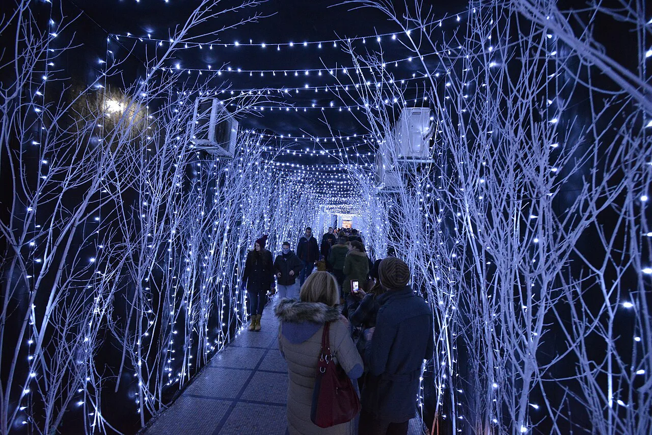 Advent lights in Marićev prolaz, Zagreb.