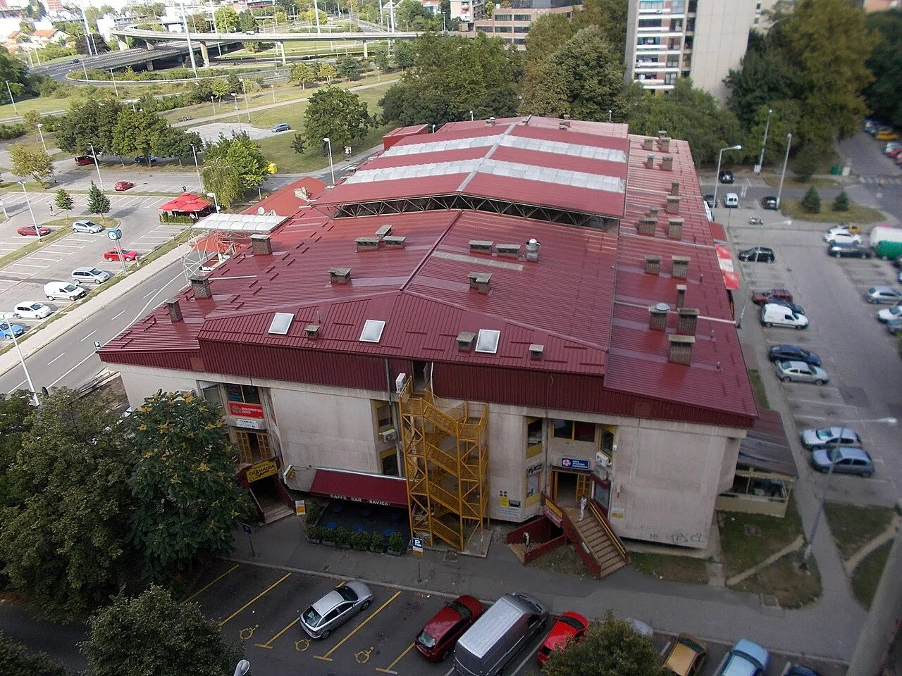 The Savica green market in Zagreb, seen from above.